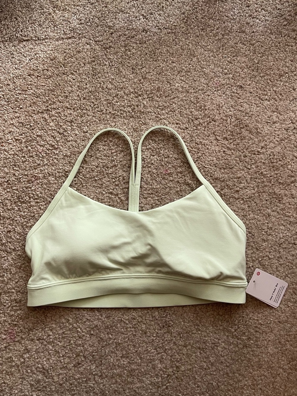 nwt lululemon flow y bra nulu light support a-c cups